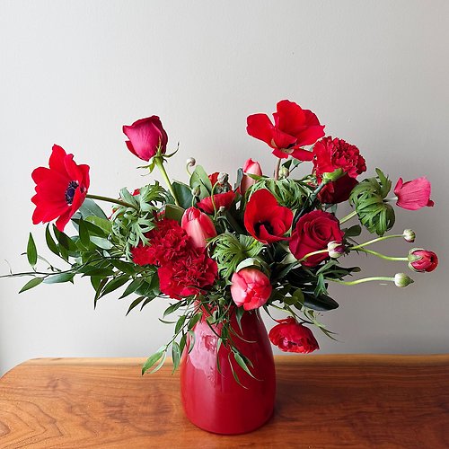 Forth\'s Captivating Bouquet