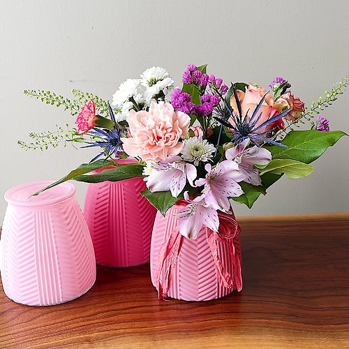 Forth\'s Little Hug Bouquet